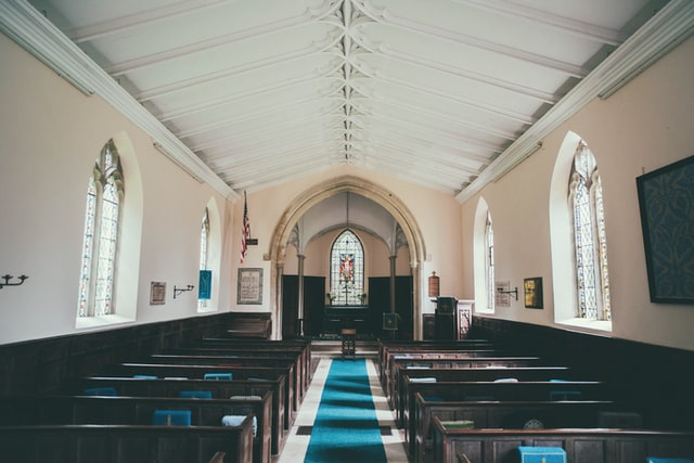 How to Find the Best Chapel Rentals at Cemeteries