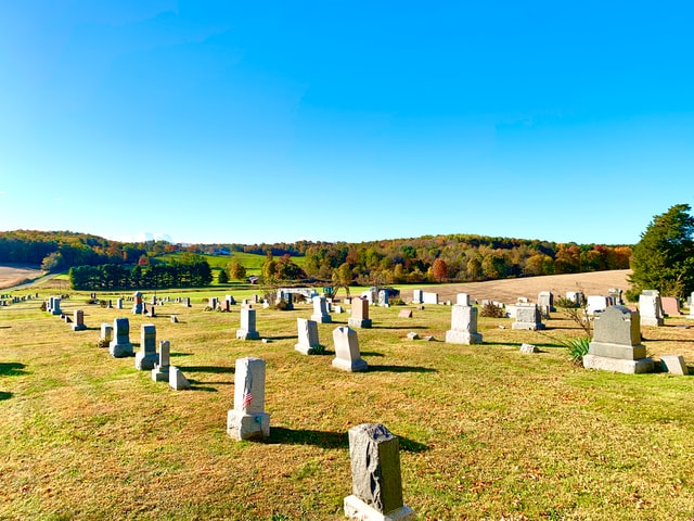 The Evolving Preference for Family Estates in Modern Burials